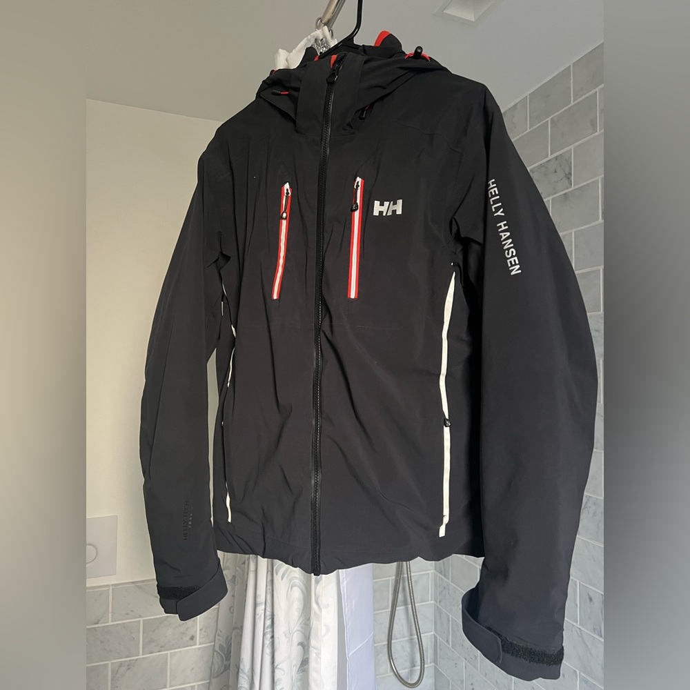 mens helly hansen winter / ski jacket
